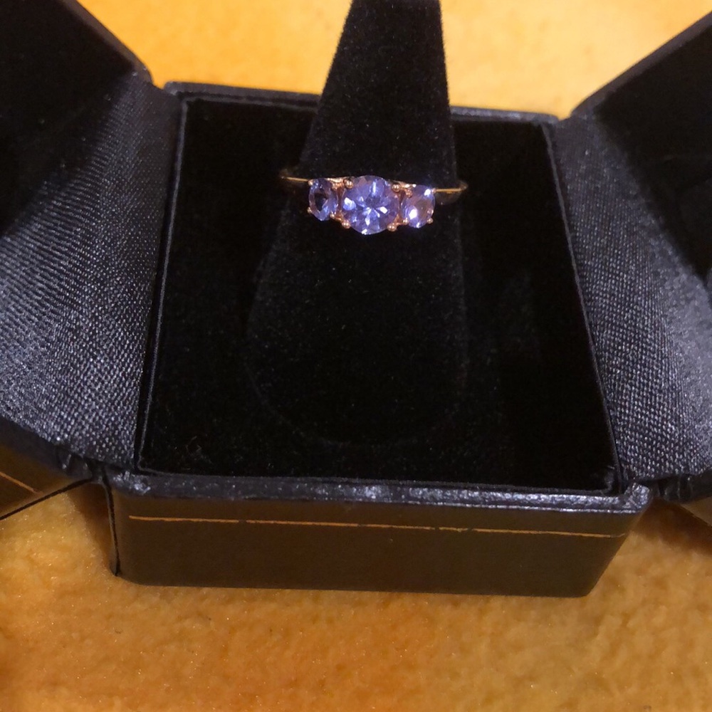 14K YELLOW GOLD RING